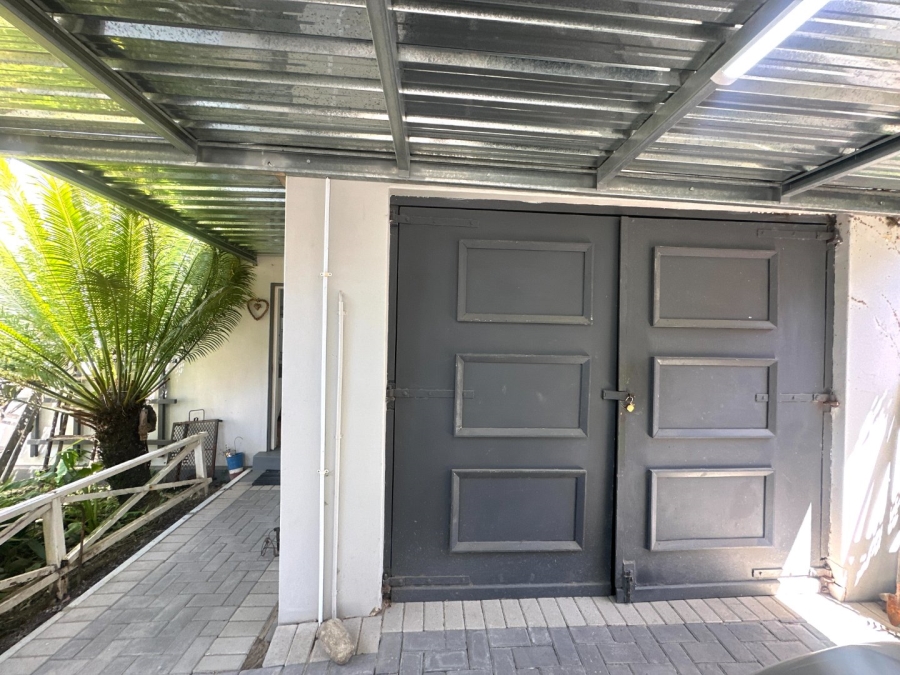 3 Bedroom Property for Sale in Bodorp Western Cape